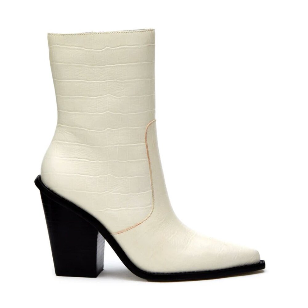 Matisse Camille Boots in Cream 8m